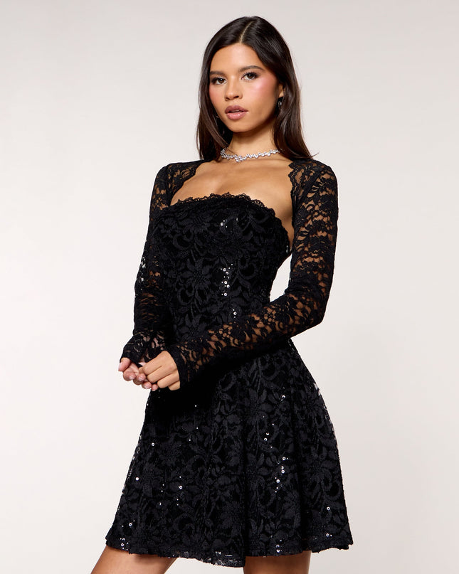 Lace On Cue Scallop Bolero