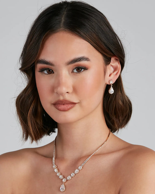 Endless Glam Rhinestone Collar And Earrings Set