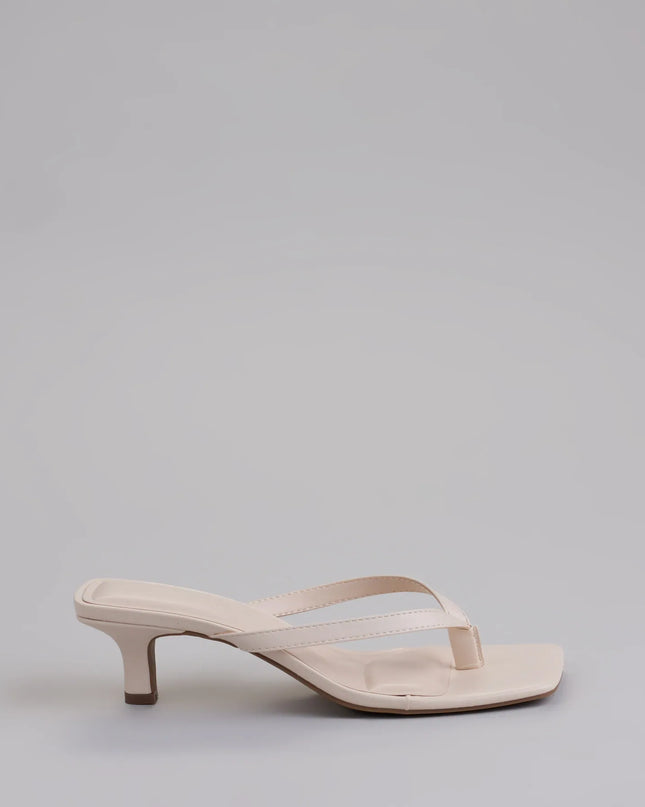 Feeling Chic Thong Square Toe Heels