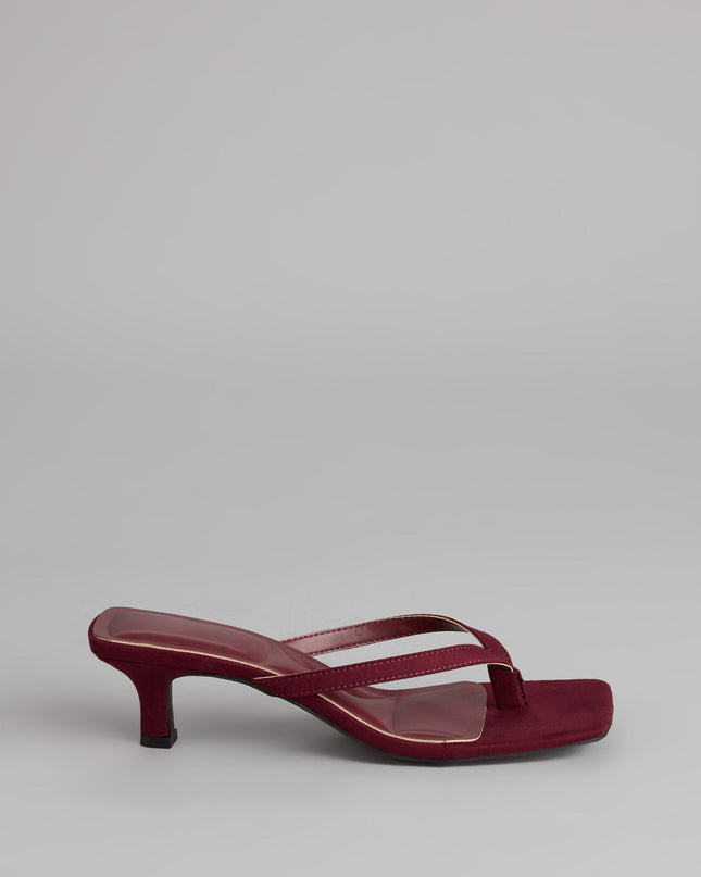 Feeling Chic Thong Square Toe Heels