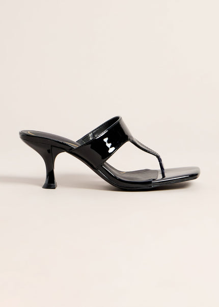Sleek Step Patent Thong Kitten Heels